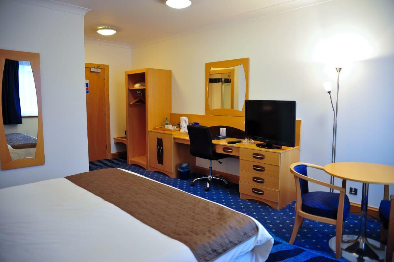 The Park Hotel كيلمارنوك المظهر الخارجي الصورة